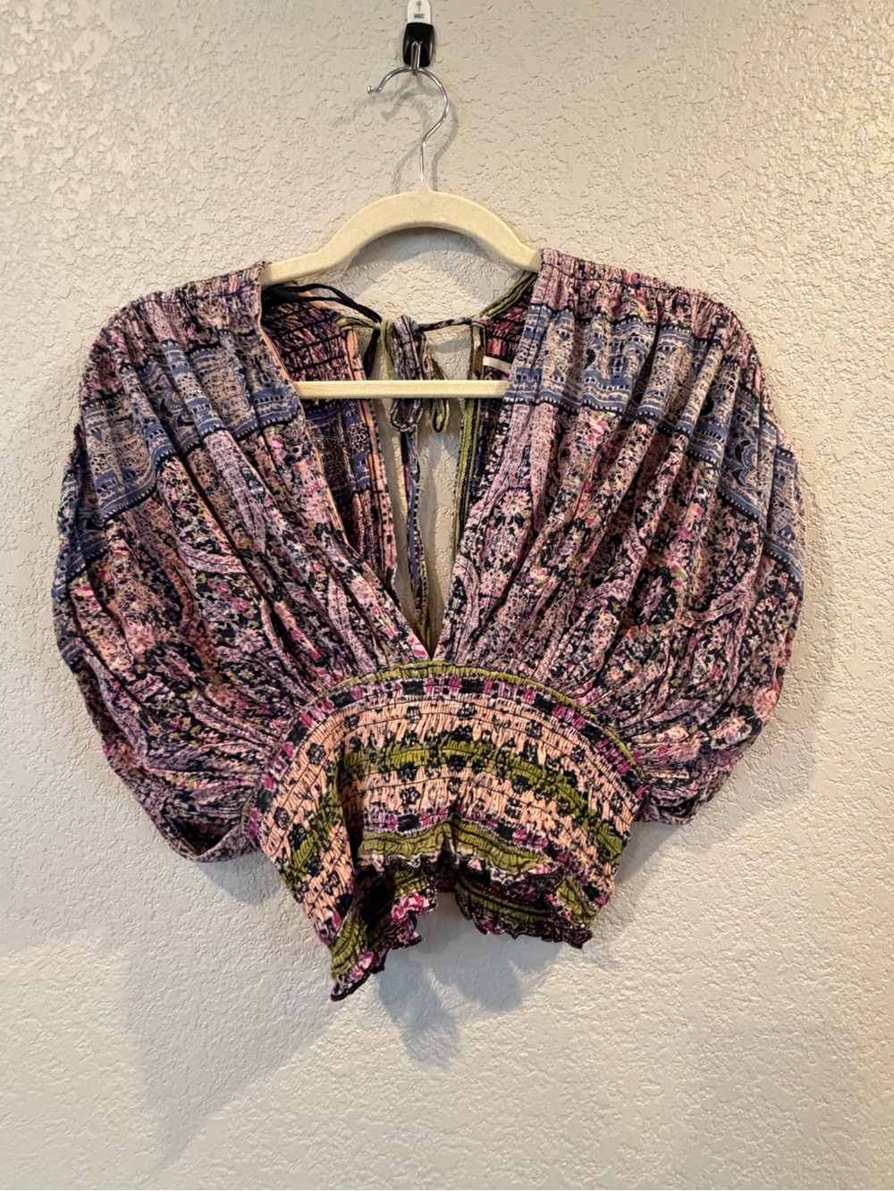 Free People Pink & Olive Patterned Puff-Sleeve Cropped Top